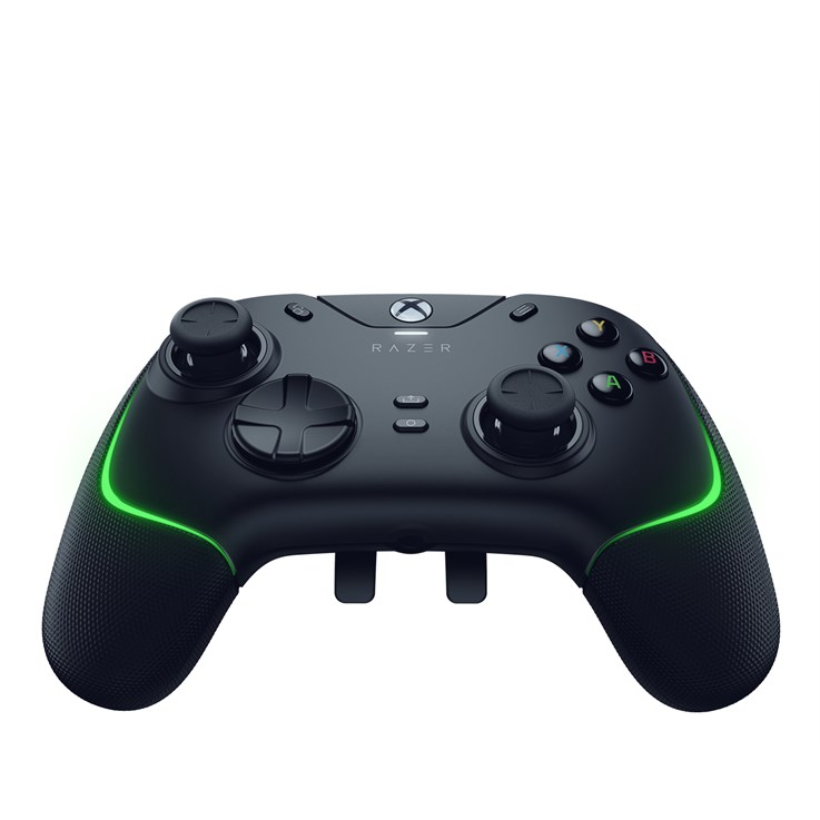 Razer Wolverine V2 Chroma Black Gamepad Analogue Xbox Series S, Xbox Series X